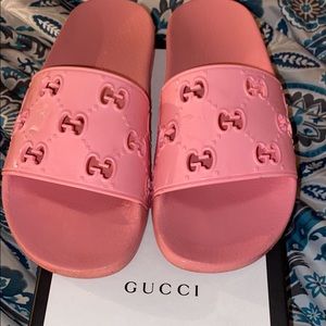 Gucci slides